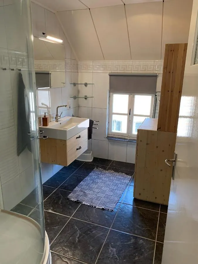 Huize Bronsgroen - vakantiehuis voor 2-6 pers in Limburgse Heuvelland Cadier en Keer
